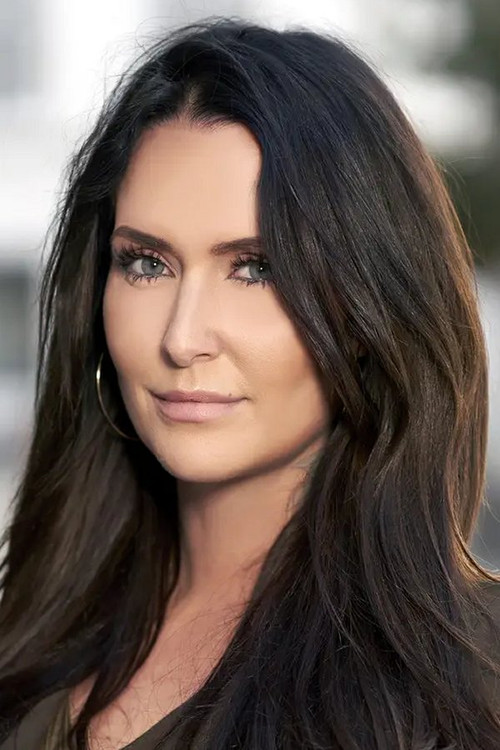 Stephanie 'Geggo' Karma Salvarli profile