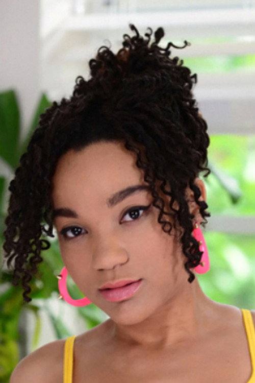 Photo of Pixie Minx, Acting