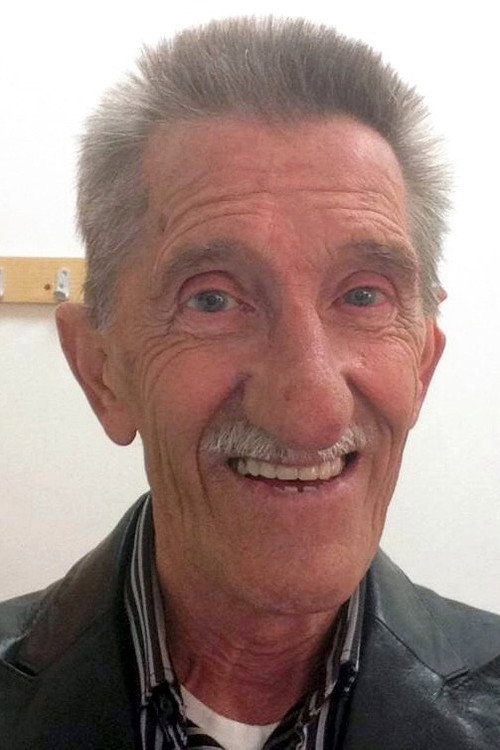Barry Chuckle profile