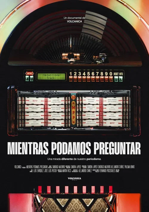 Movie poster for Mientras podamos preguntar (2025)