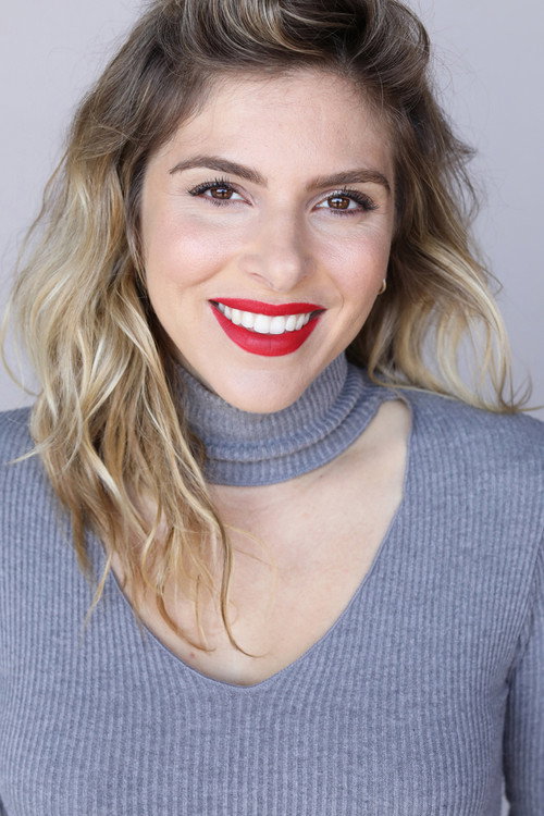 Photo of Alexa Kahn, Acting