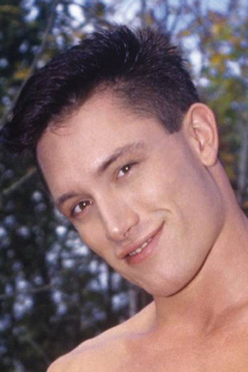 Photo of Taylor Ray, Acting