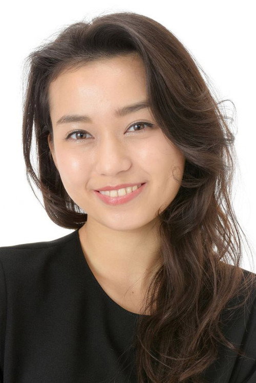 Photo of Nicole Sarah Togari, Acting