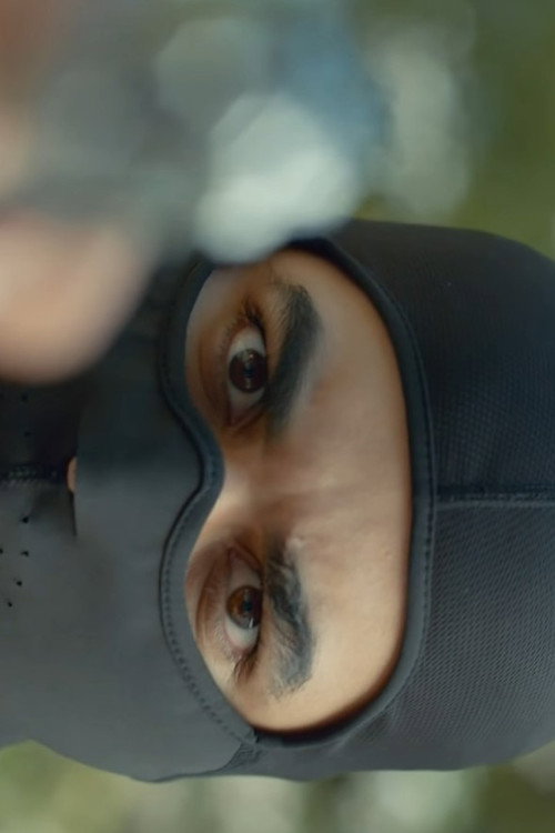 Movie poster for La meute (2021)