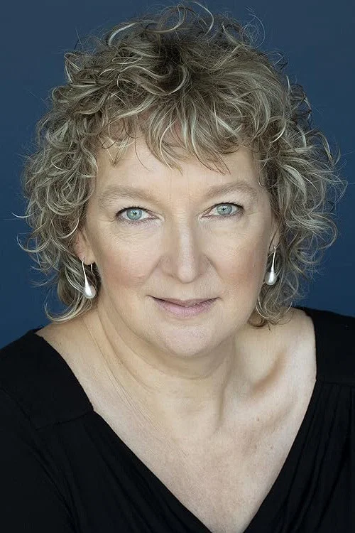 Photo of Glenda Linscott, Acting