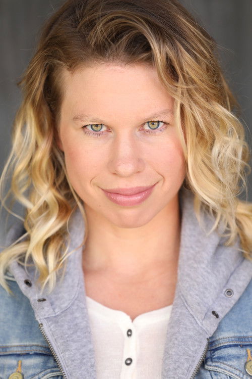 Hayley Holmes profile