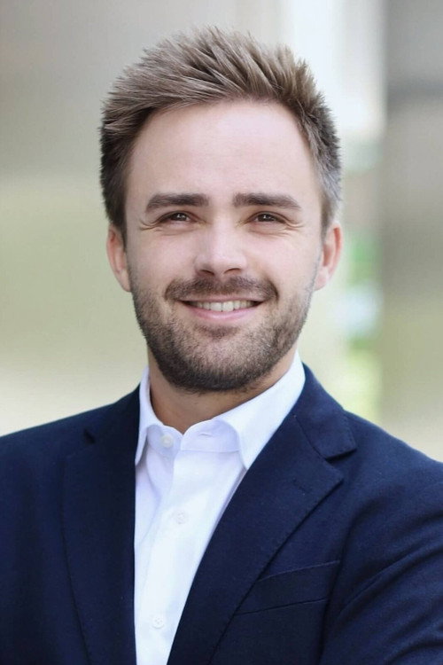 Photo of Julian Müller-Kaler, Acting