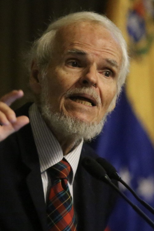 Photo of Luis Britto García, Writing