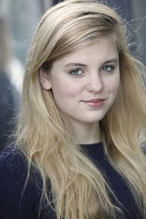 Photo of Cloe Mackie, Acting