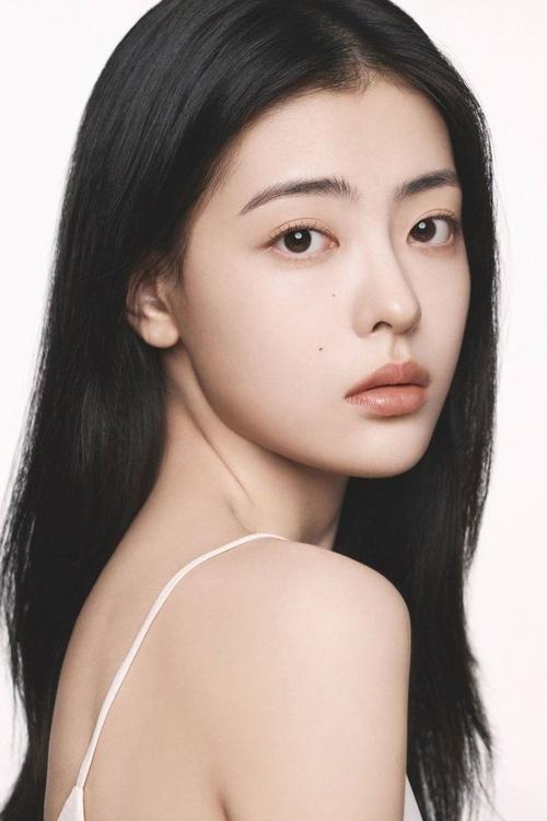 Bae Gang-hee profile