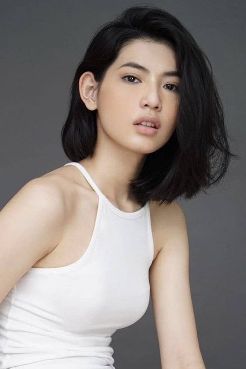 Photo of Windy Apsari, Acting