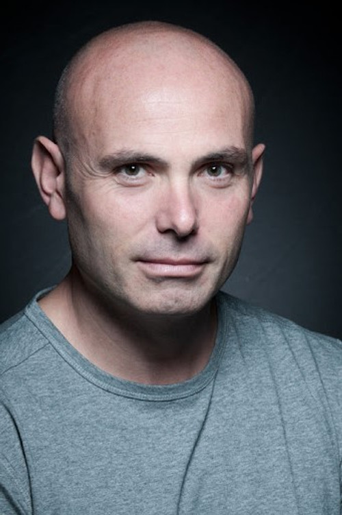Photo of Toni Medina, Acting