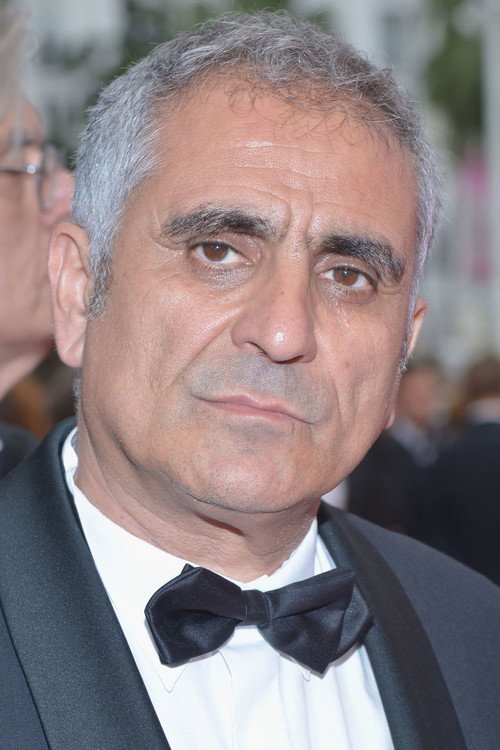 Leonardo Di Costanzo profile