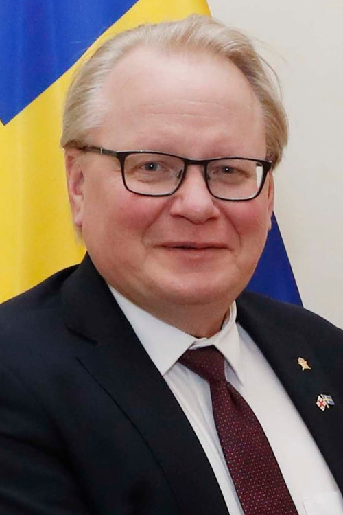 Photo of Peter Hultqvist, Acting