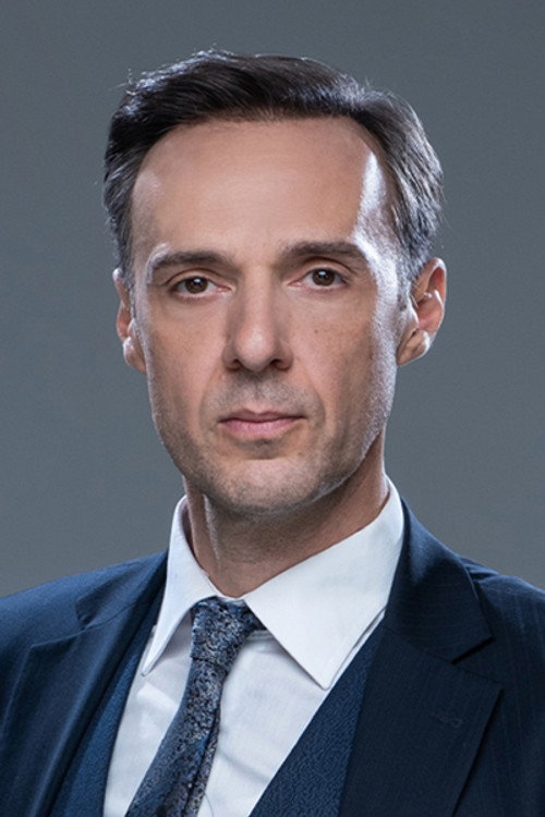 Christos Plainis profile