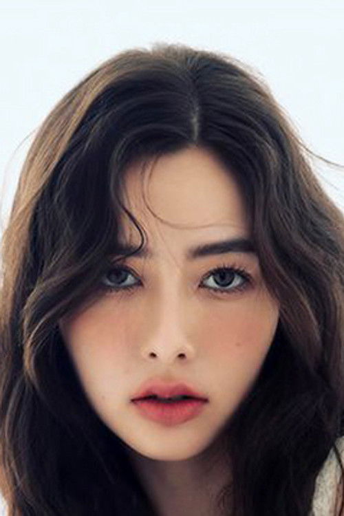 Chanya Amarit Duval profile