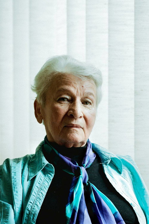Photo of Éliane Radigue, Sound