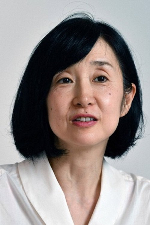Photo of Aya Watanabe, Writing