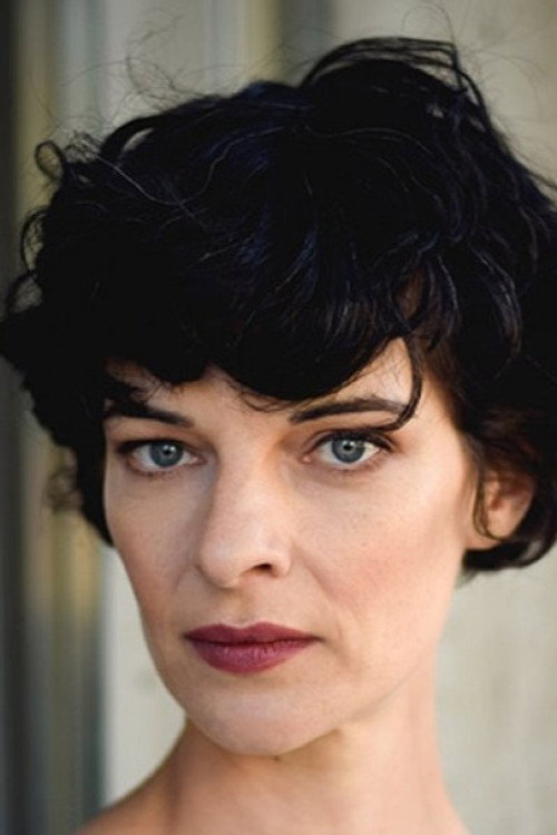 Photo of Sarah Hostettler, Acting