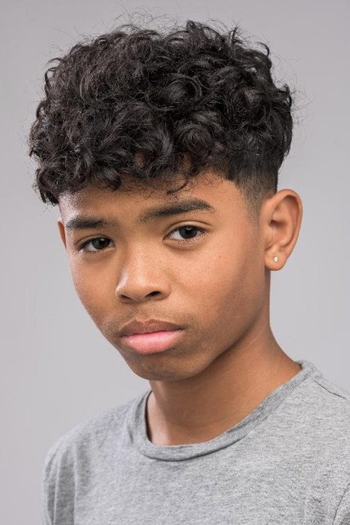 Photo of T'Jean Uter-Dinh, Acting