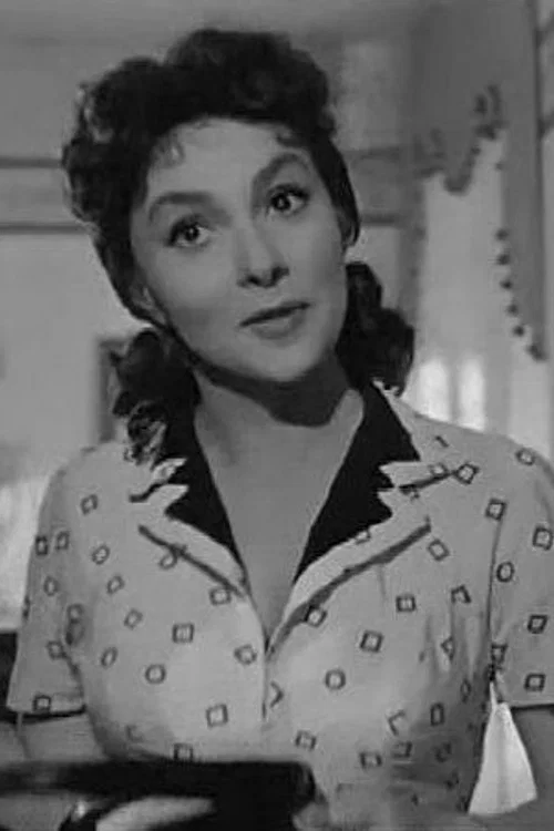 Photo of Nanda Primavera, Acting