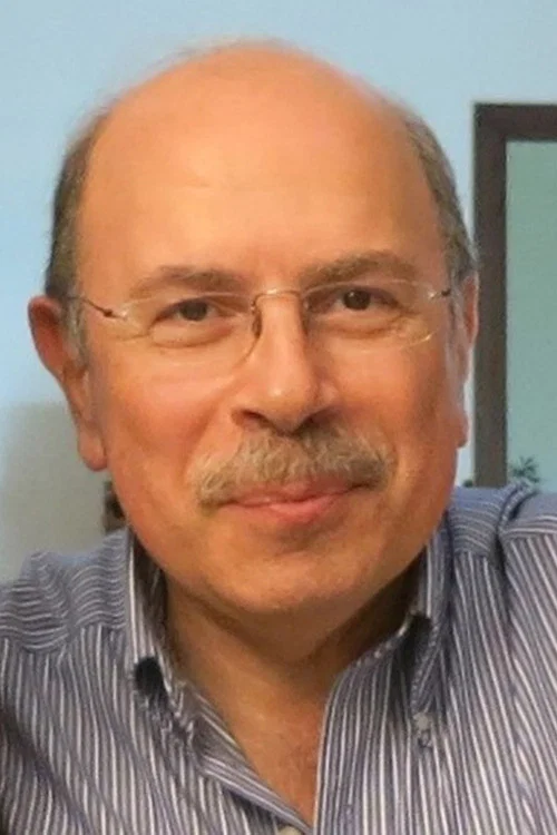 Photo of Gabriel Sara, Acting