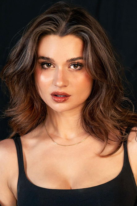 Photo of Kylee Michael, Acting