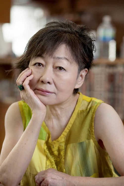 Photo of Tomomi Tsutsui, Writing
