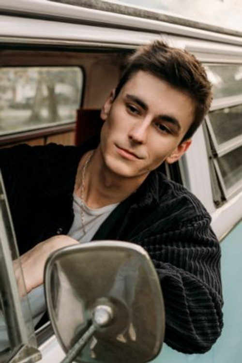 Photo of Grant Williams, Acting