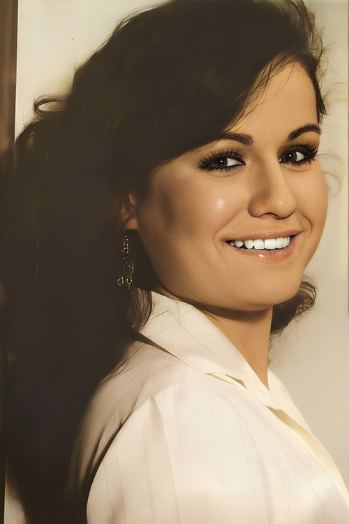 Suzy Camacho profile