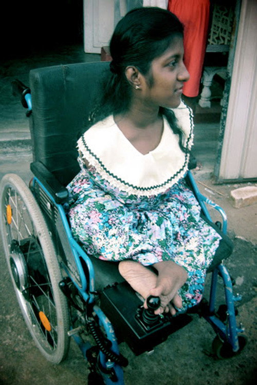 Photo of Dulanjalie Ariyathilake, Acting
