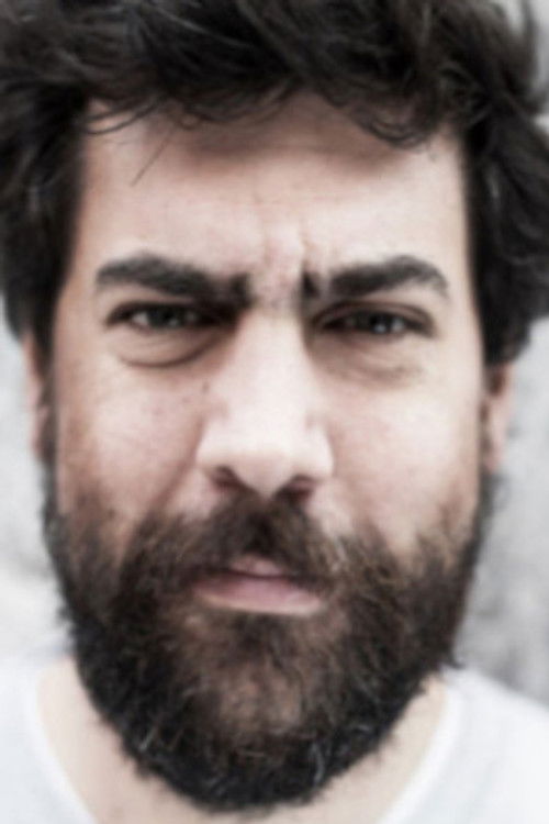 Esteban Navarro profile