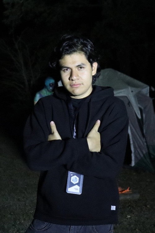 Photo of Daniel Peña, Lighting