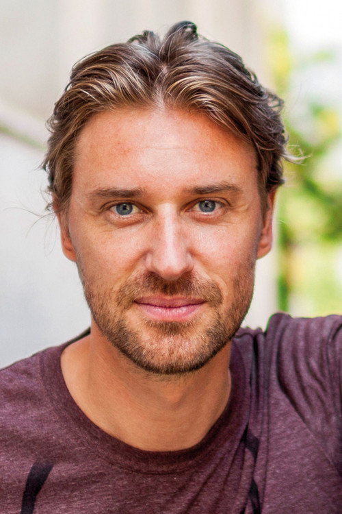 Photo of Peter Schorn, Acting