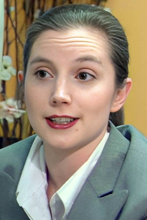 Photo of Sarah Dewey, Acting
