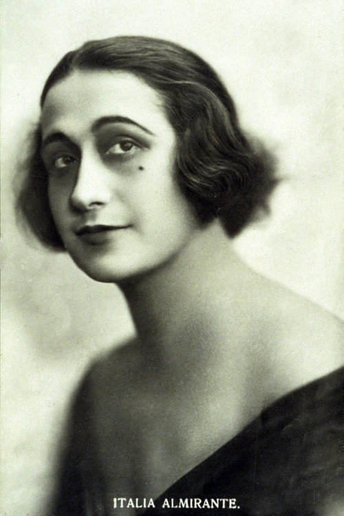 Photo of Italia Almirante-Manzini, Acting