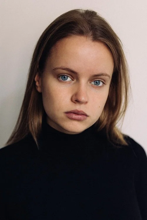Photo of Meike Derksen, Acting