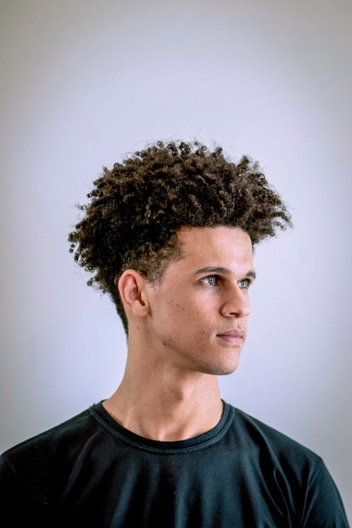 Douglas Oliveira profile