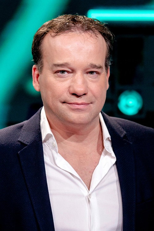 Mick van Wely profile