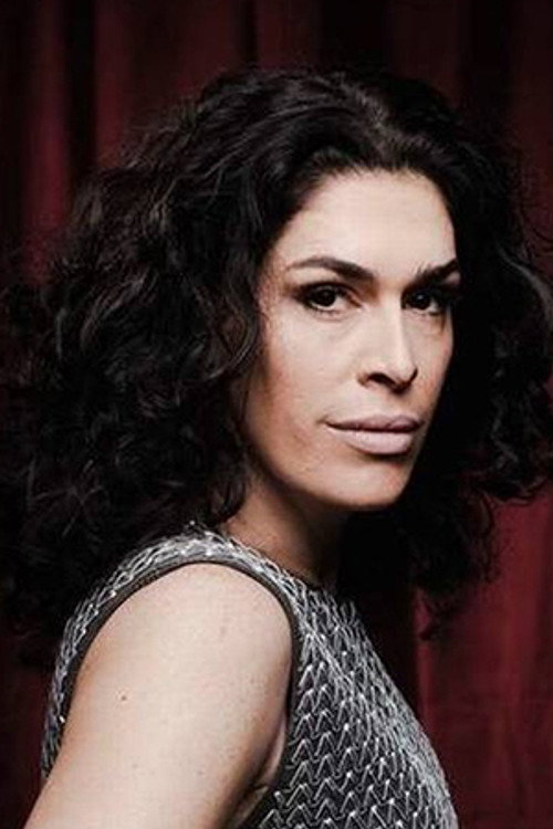 Photo of Paula Lavigne, Production