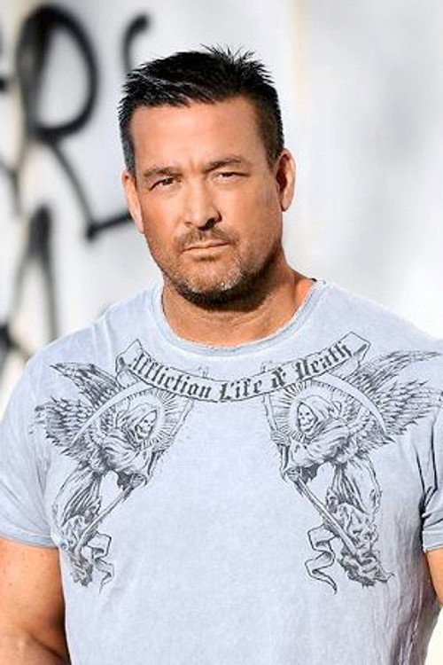 Photo of Steve Tanabe, Acting