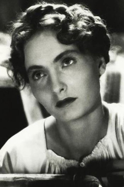 Photo of Alice Szellay, Acting