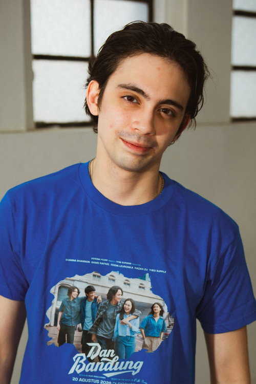 Photo of Theo Supple, Acting