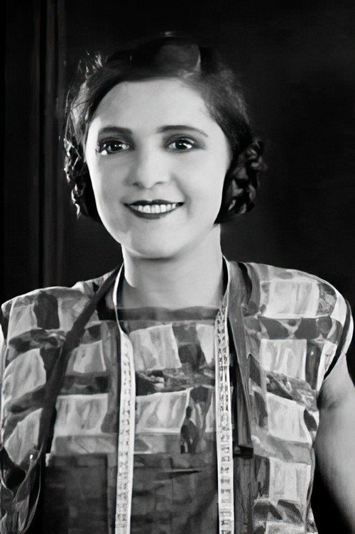 Photo of Flore Deschamps, Acting