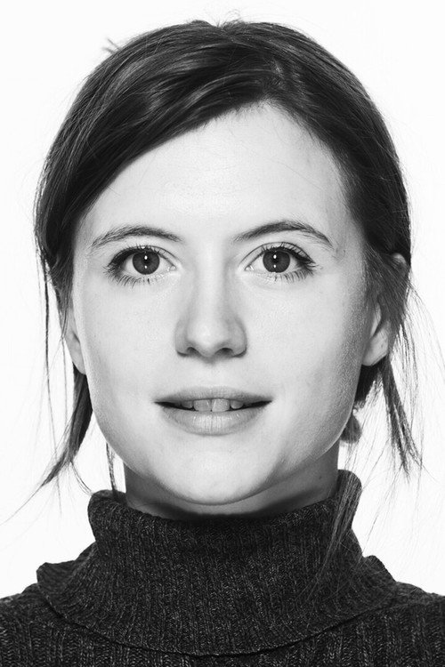 Photo of Laura Storz, Acting