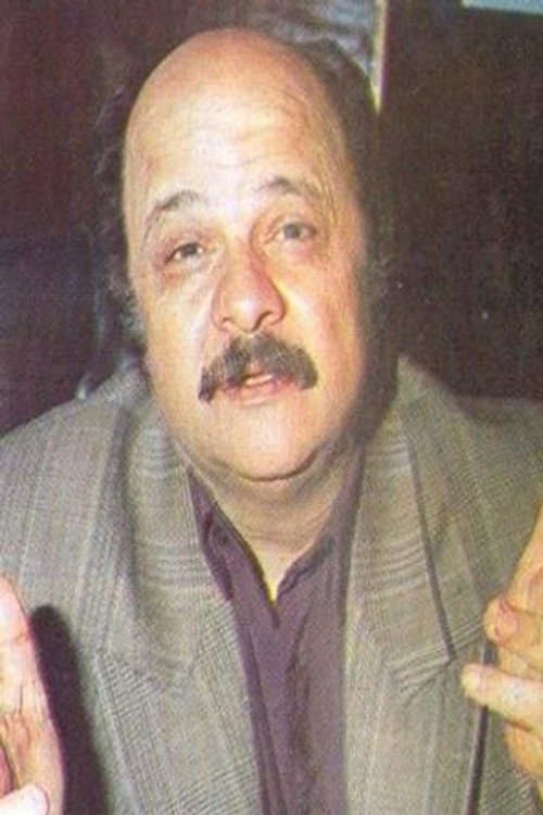 Photo of Yousry El Gendy, Writing