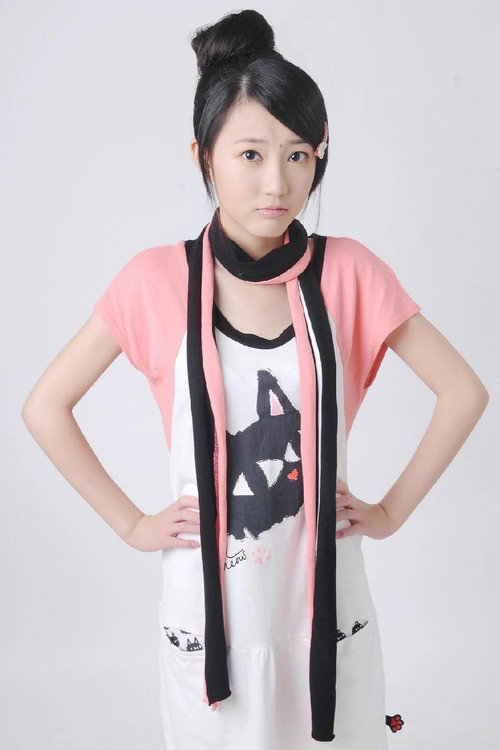 Photo of Mo Shi-ni, Acting
