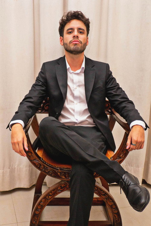 Photo of Ernesto Valkez, Directing
