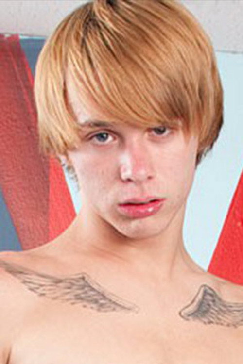 Photo of Elliot Andrews, Acting