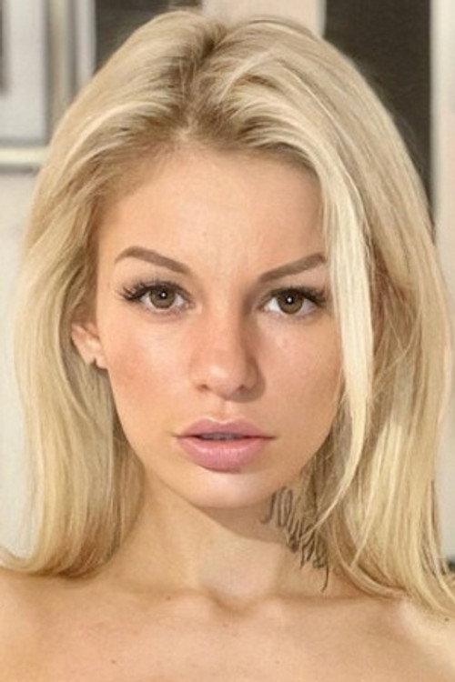 Photo of Kaira Kampen, Acting